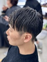 レヴィア(REVIA)&nbsp;メンズカット眉カットフェードカット刈り上げ