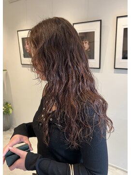 シアン 矢場町店(CYAN.) 外国人風！ハイライトデザイン×大きめウェーブパーマ