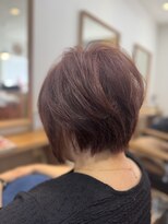 ピリナ(Pilina) ピンクブラウンのショートボブ♪
