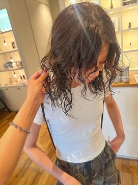 ルッツ(Lutz. hair design) curly perm