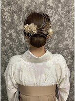 サロン ド マゼンタ(Salon de Magenta)&nbsp;卒業式ヘア