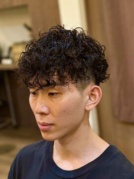 ジェイソン(JASON) ◆【洒落感MAX】ストリート映えするプードルパーマ◆