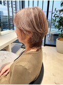 白髪ぼかしハイライトウォームベージュハッシュカットミディアム
