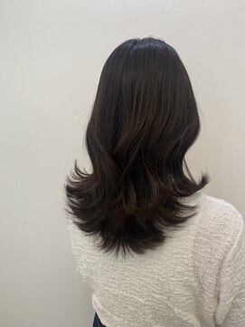 シェノン 西梅田(CHAINON) 韓国スタイル、くびれヘア、グレーベージュ