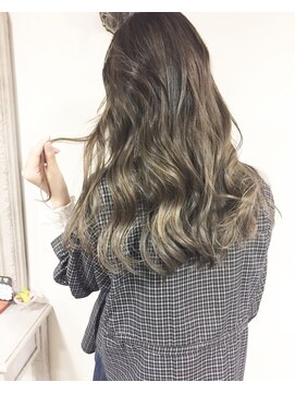 エルソル(Elsol) 【Elsol】バレイヤージュベージュカラー