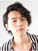 クールなサイドパートショート