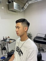 メリケンバーバーショップ フクオカ(MERICAN BARBERSHOP FUK)&nbsp;上質フェードかきあげバーバースタイル