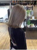 ホワイトグレージュ コンマヘア くすみブルー ダークアッシュ