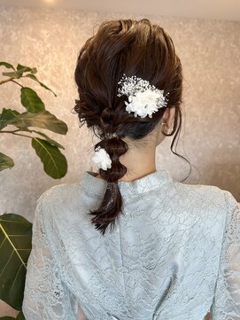 シフターズ(SIFTERS) ヘアセット【ミディアム編みおろし】