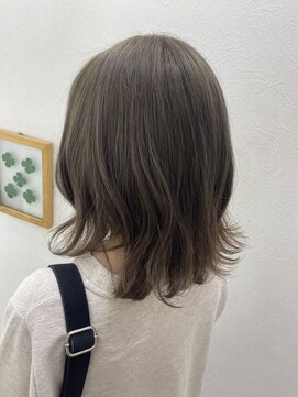 フォルテ 草薙店 秋色マットオリーブベージュ