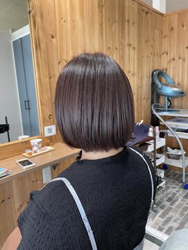 モエバイアリア(Moe by aria) 重めショートボブ！