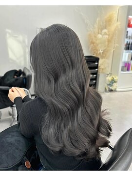 アルドーレフィエロ シンサイバシ(Ardore fiero shinsaibashi) アッシュグレージュ/透明感カラー/ショコラグレージュ【小山田繭