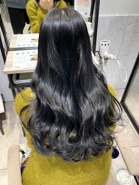 クアトログランシュ 水戸店(QUATRO×GranCieux) ブルーブラック 水戸/カラー