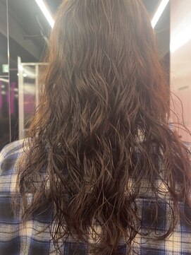 キジ(KIJI) ミディアムパーマ/スパイラル