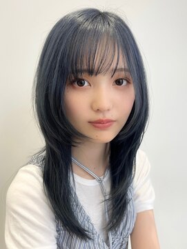 ニュアージュ 表参道 南青山(Nuage’) くびれレイヤーロングワンブリーチダブルカラーブルージュ表参道