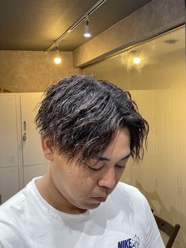 ライズ 新小岩店(RISE) 縦落ちツイストスパイラルパーマ