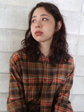 レイヤー/ミディアムパーマ/コテ巻き風パーマ/チェリーレッド