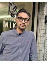 バーバー ミキ 塚本(BARBER MIKI)&nbsp;品のある短髪ツーブロック