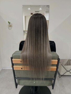 ハイエクステンション 近江八幡店(Hi-Extension) スモーキーグレージュ