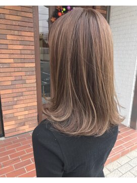 ヘアーサロン オンリーホープ(HAIR SALON ONLY HOPE) ONLY-HOPE【スズキリュウタ】 ハイライト×オークル