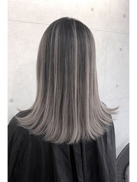 レーヴ(REVE) グレージュエアタッチバレイヤージュ☆