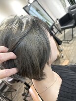 ツムグ 代官山店(TUMUGU)&nbsp;くすみブルー/マッシュショート/暗めカラー/ミニウルフ/ボブ