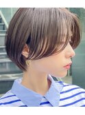 暖色カラー×束感ショート×小顔矯正立体カット