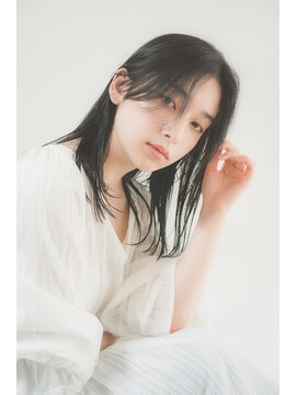 ベンジー 北千住店(benji) ウェットな質感のミディ