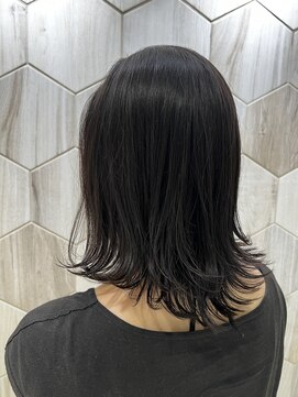 ビューティドレッセヤマノ 池袋パルコ(Beauty Dresse YAMANO) 【カット】【ミディアム】伸ばしかけレイヤースタイル