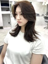 シティ(CITY)&nbsp;レイヤーカット かきあげ前髪 表参道