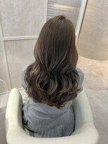 ヴェイナゴヤ(VEYY. nagoya) グレージュ/ブリーチなし/オリーブ/韓国ヘア/レイヤー/透明感