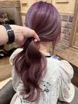 ロワンバイアルティナ 横須賀中央店(Rowan by artina) バーガンディ/サイドポニー/ミディアムレイヤーカット