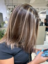 メリー オオサカ(Merly Osaka)&nbsp;ハイライト/似合わせカット