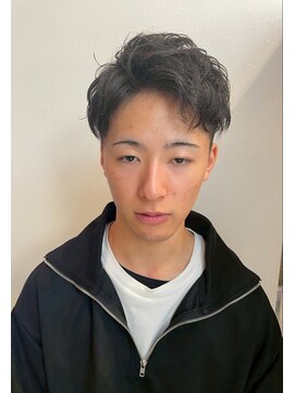 ヘアーオーパス アップバングショート