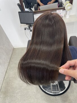 【Lana】しっとり艶めく、大人のシルキーアッシュブラウン