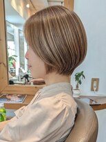 ヘアスタジオルース(HAIR STUDIO LUZ) 【艶ベージュ】40代50代60代の大人ボブ/白髪ぼかしハイライト