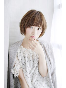 ラリラモーヴ ニュアンスな丸味のあるボブスタイル