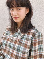 『大人可愛い』ルーズな切りっぱなし　ミディ《Belle表参道》