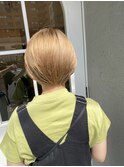 ブロンドベージュ×ショート