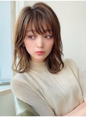 美髪/ホワイトグレージュ/ネビージュ/大人かわいい/こなれミディ