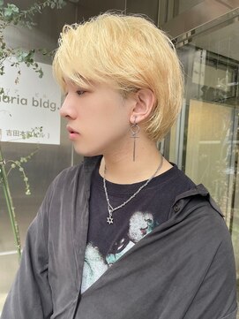 ヘアーメイクオズ(hair make O/S) 《kaito》リバースショートヘア × ブロンドベージュ☆