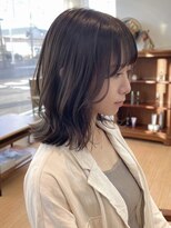 ブラウン(Brown)&nbsp;くすみベージュ / ミディアムレイヤー