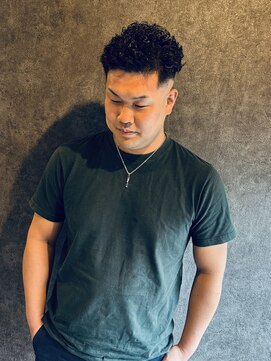 ベース(BASE) Cafe&Barber BASE×宮城リョータ風パーマ