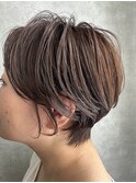 ショートボブ