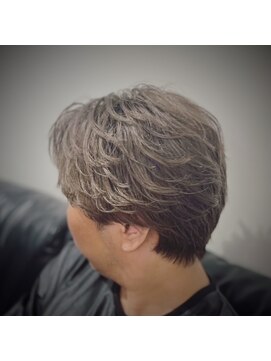 美容処 待庵 タイアン(taian) フェザーショート/センターパート