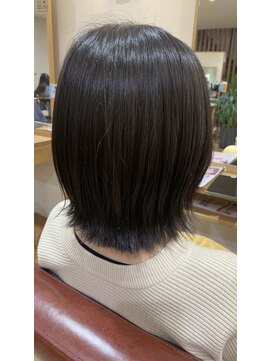 美容室 アイディー i-dee くびれミディアム