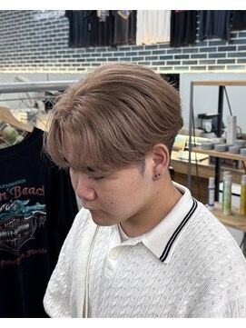 ステラ(STELLA) センターパート/ミルクティーベージュ/メンズハイトーンカラー