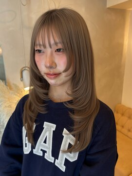 LUVISM 栄店/名古屋/ダブルカラー/ブリーチ/顔周りレイヤー/学割【5月1日OPEN(予定)】 ミルクティーベージュ/ブリーチ/レイヤー/ハッシュカット/yuria