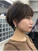 大人上品耳掛けマッシュショート丸みショート20代30代40代
