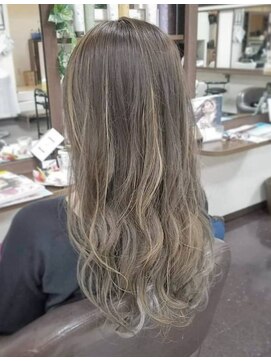 グランドヘアメイクノア(Grand Hair Make NOAH) インナーカラー